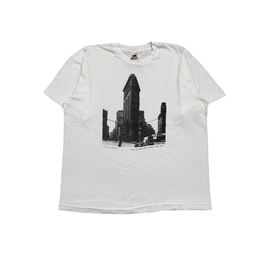 (M) 1990 Streets of New York Flatiron Building Tee